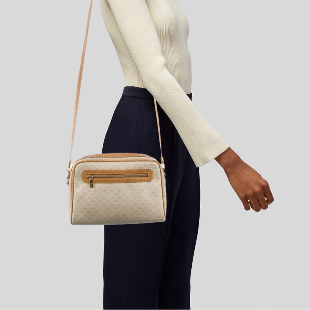 GUCCI Vintage Micro GG Supreme shoulder bag, good condition. lovely, subtle look - Picture 2 of 16